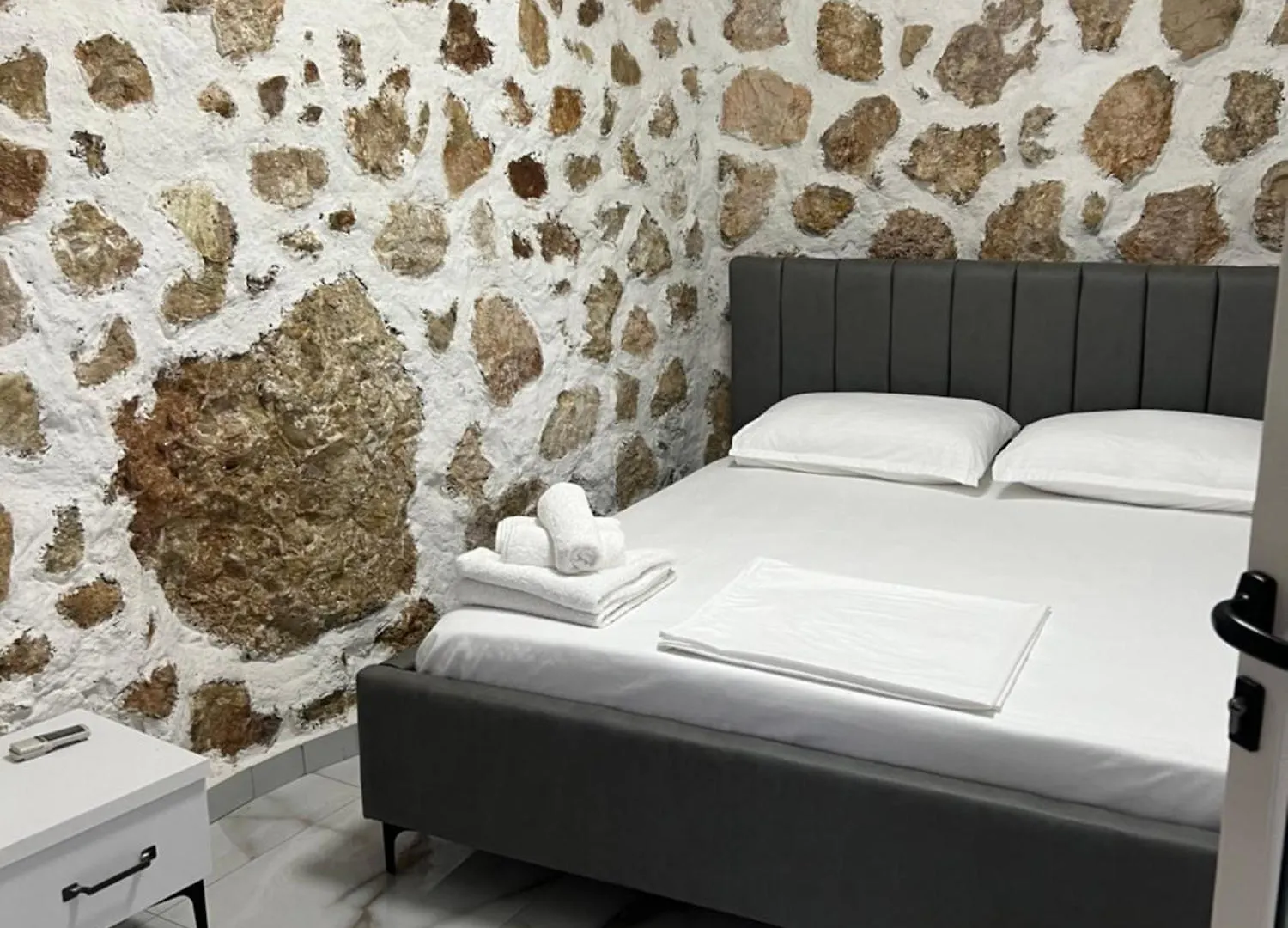 Semesterbostad Firauni Studios Vlorë Albanien