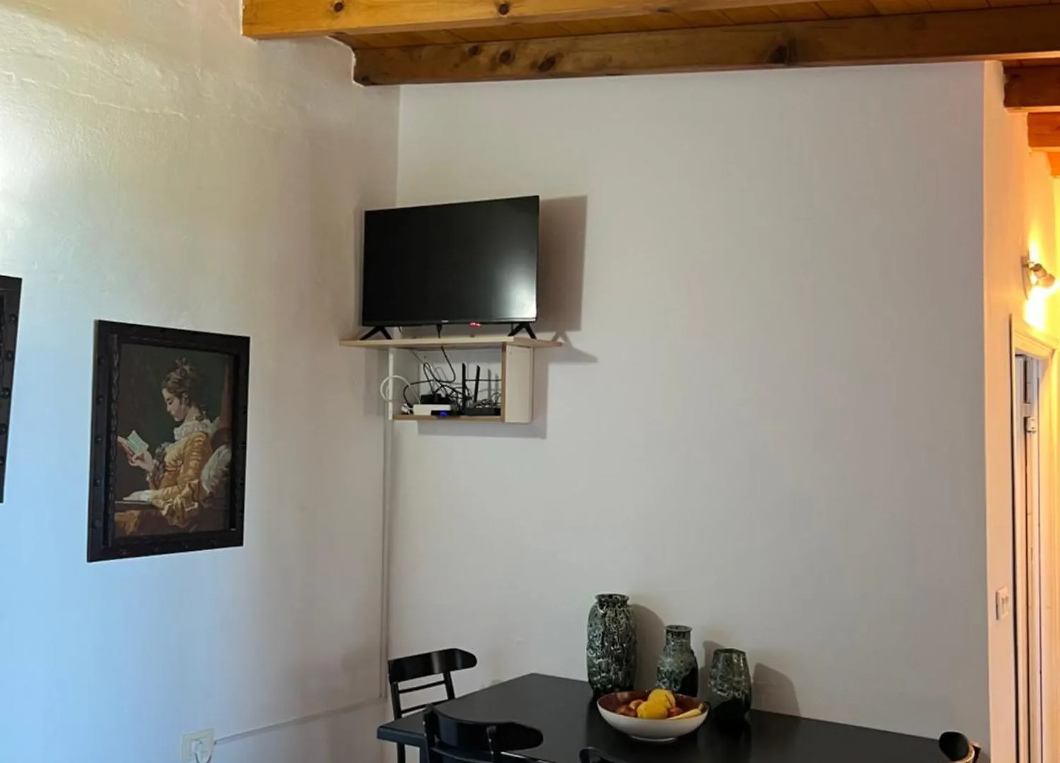 Firauni Studios Vlorë 0*,  Αλβανία