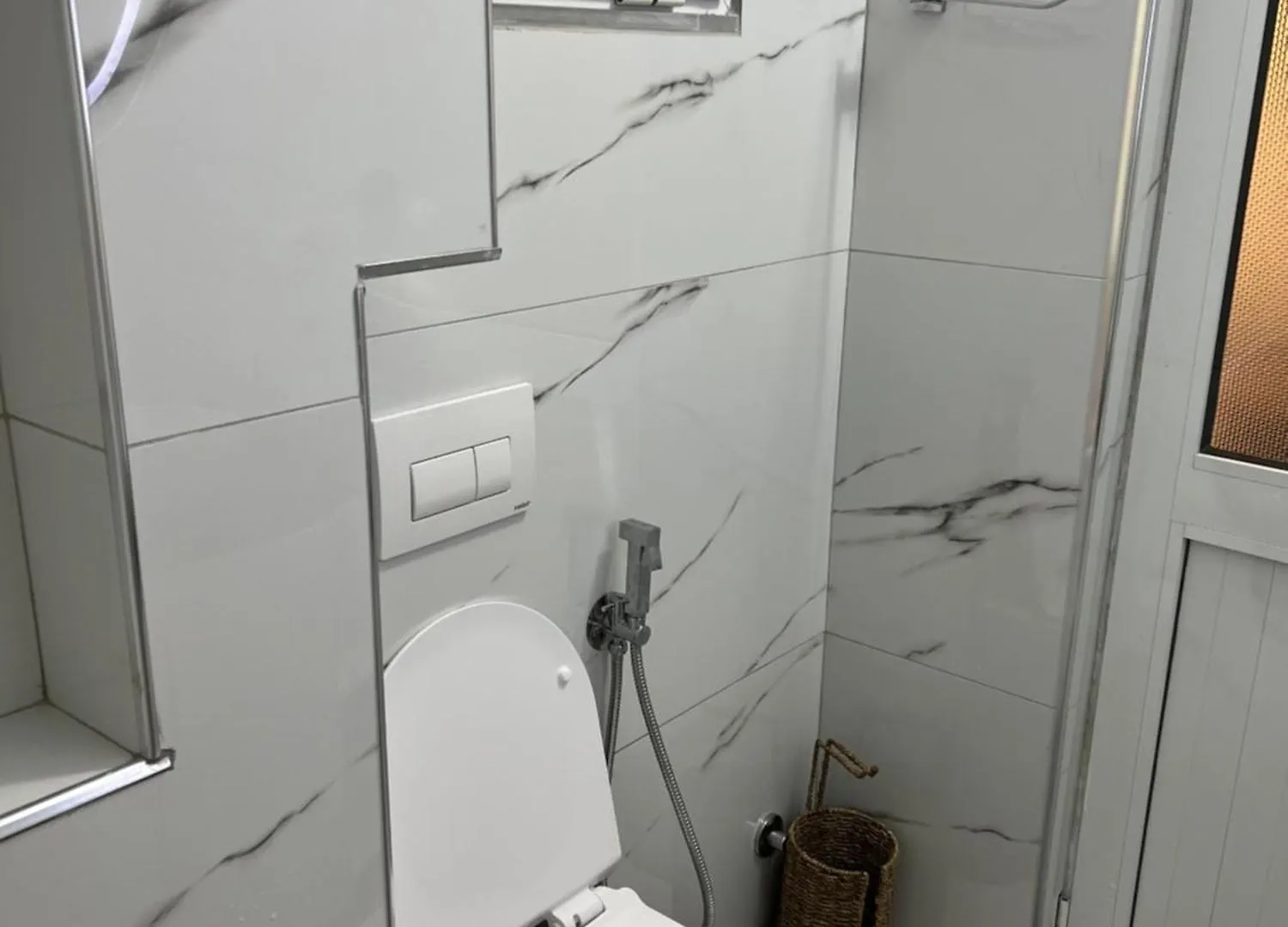 Firauni Studios Vlorë Αλβανία